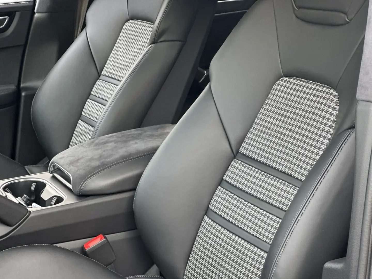 Cayenne GTS Coupe GOODWOODGRÜN*LEICHTBAU CARBON*