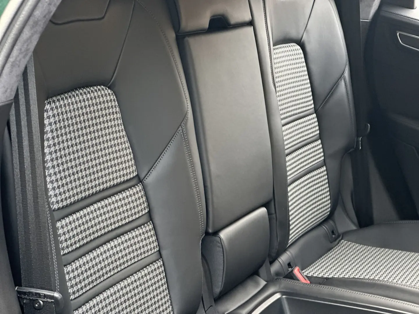 Cayenne GTS Coupe GOODWOODGRÜN*LEICHTBAU CARBON*