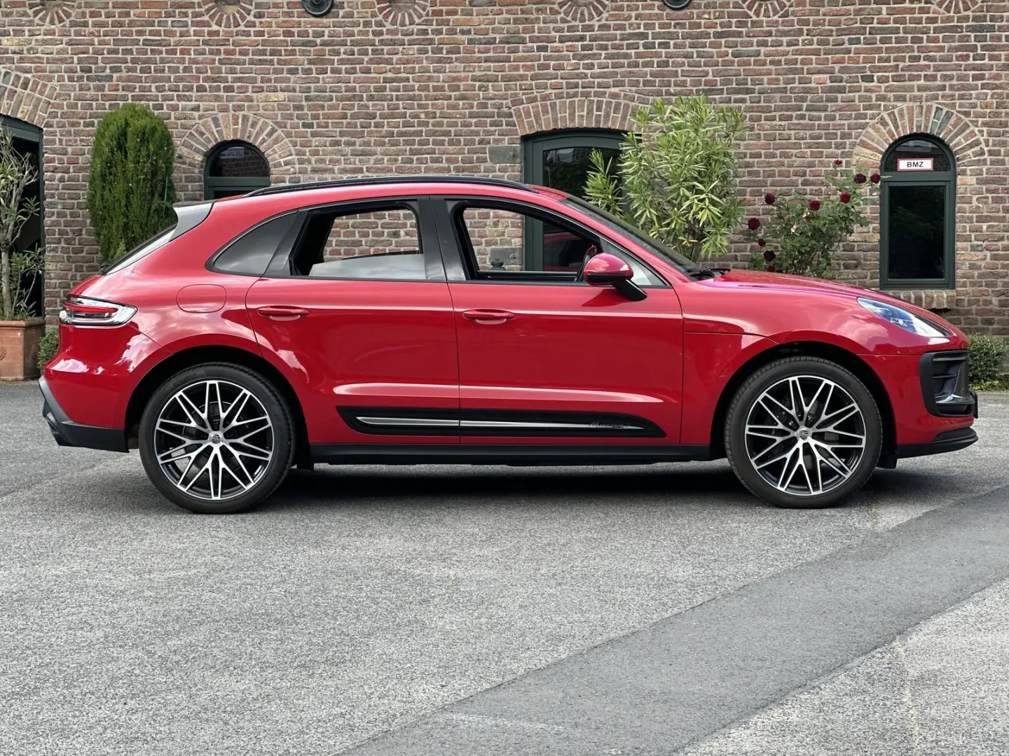 Macan T BOSE*PANORAMA*KAMERA*RELING*21 RS SPYDER