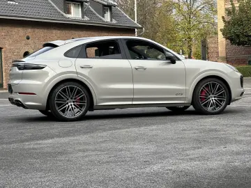 Cayenne GTS Coupe HINTERACHSLENKUNG*MATRIX*BOSE*