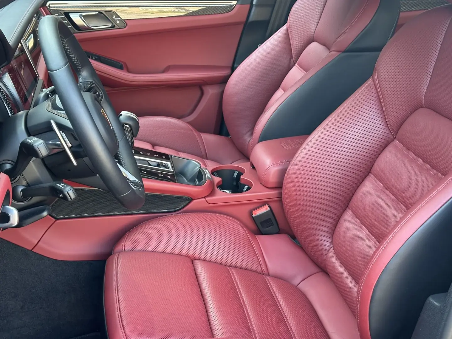 Macan T SPORTABGAS*21 EXCLUSIVE*BOSE*LED*CARBON