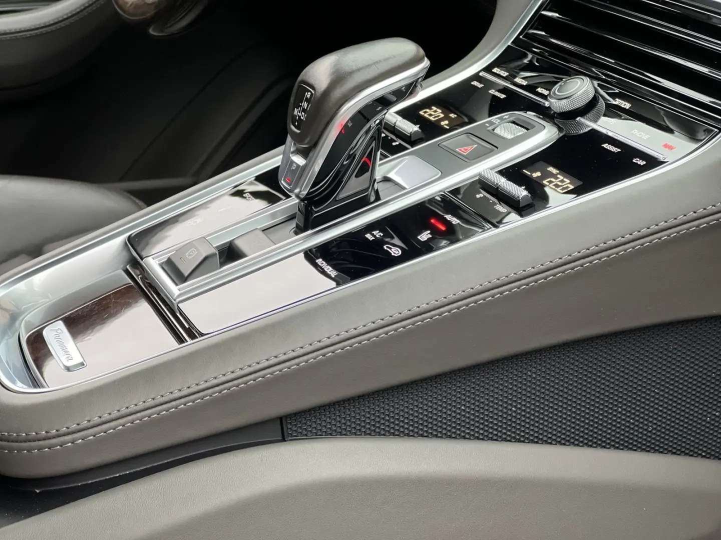 Panamera 4S *1.HAND*PANORAMA*KOMFORTZUGANG*BOSE*