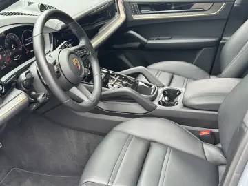 Cayenne S  Coupe SPORTDESIGN-ABGAS*BOSE*HD MATRI