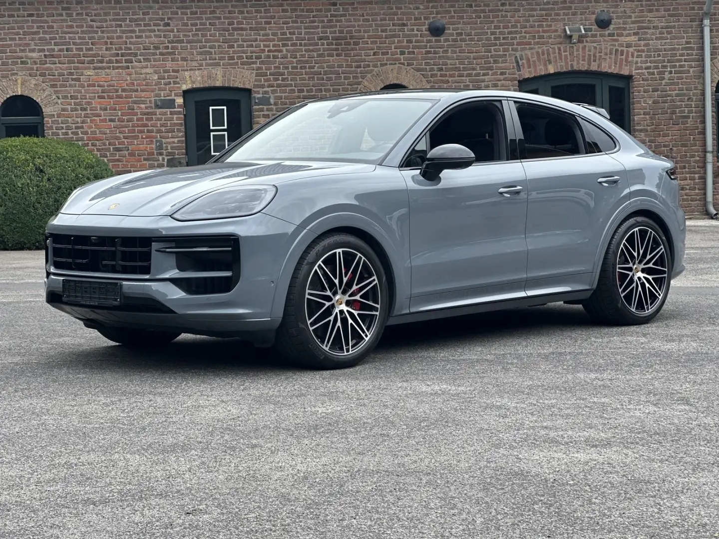 Cayenne S  Coupe SPORTDESIGN-ABGAS*BOSE*HD MATRI