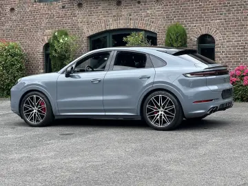 Cayenne S  Coupe SPORTDESIGN-ABGAS*BOSE*HD MATRI