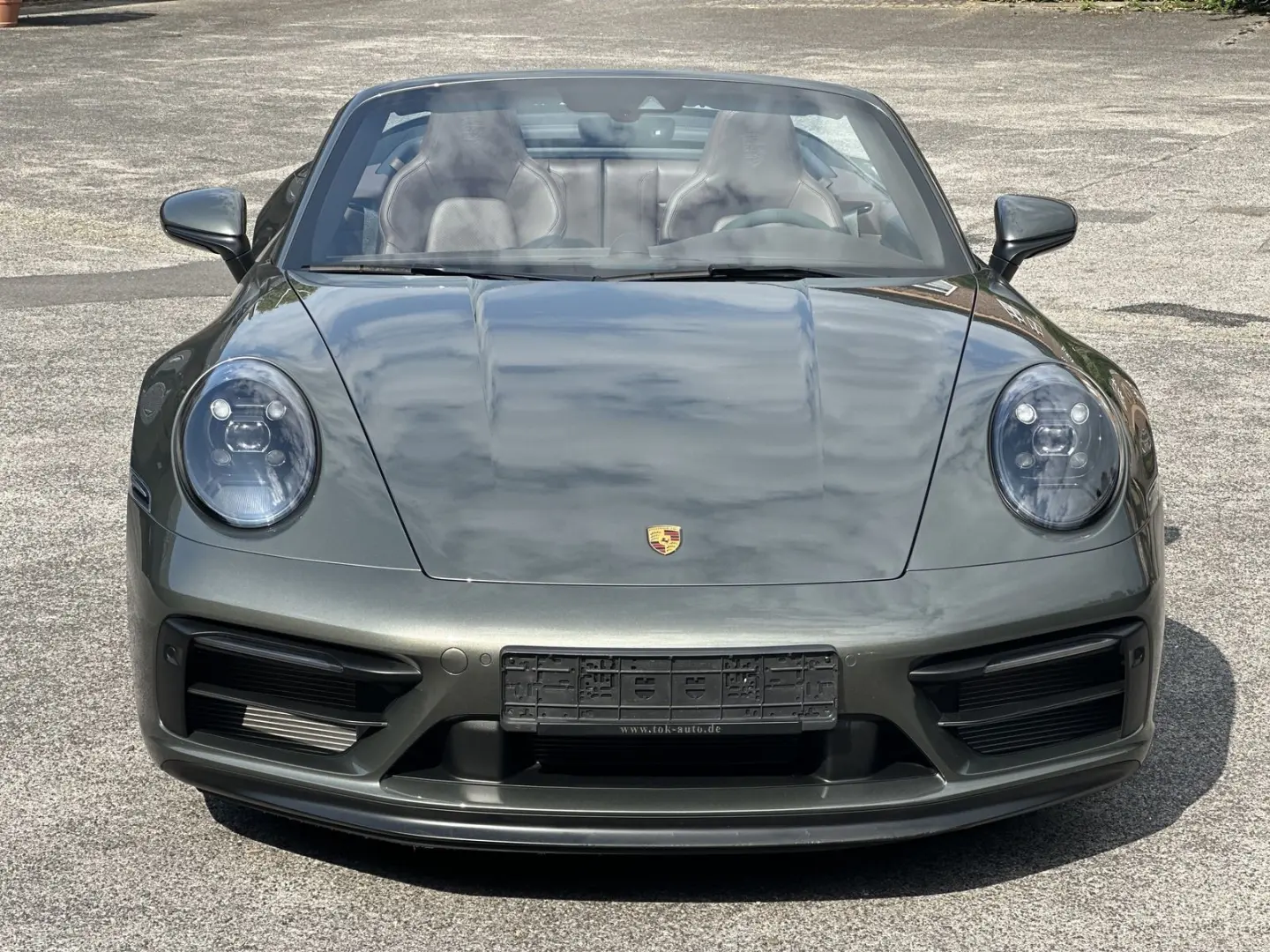 992  911 Cabrio 4 GTS Cabrio A.GRÜN/TRÜFFELBRAUN
