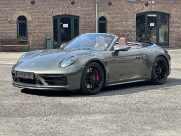 992  911 Cabrio 4 GTS Cabrio A.GRÜN/TRÜFFELBRAUN