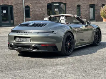 992  911 Cabrio 4 GTS Cabrio A.GRÜN/TRÜFFELBRAUN
