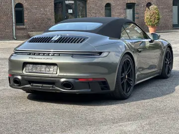 992  911 Cabrio 4 GTS Cabrio A.GRÜN/TRÜFFELBRAUN