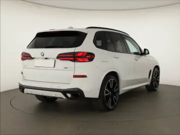 X5