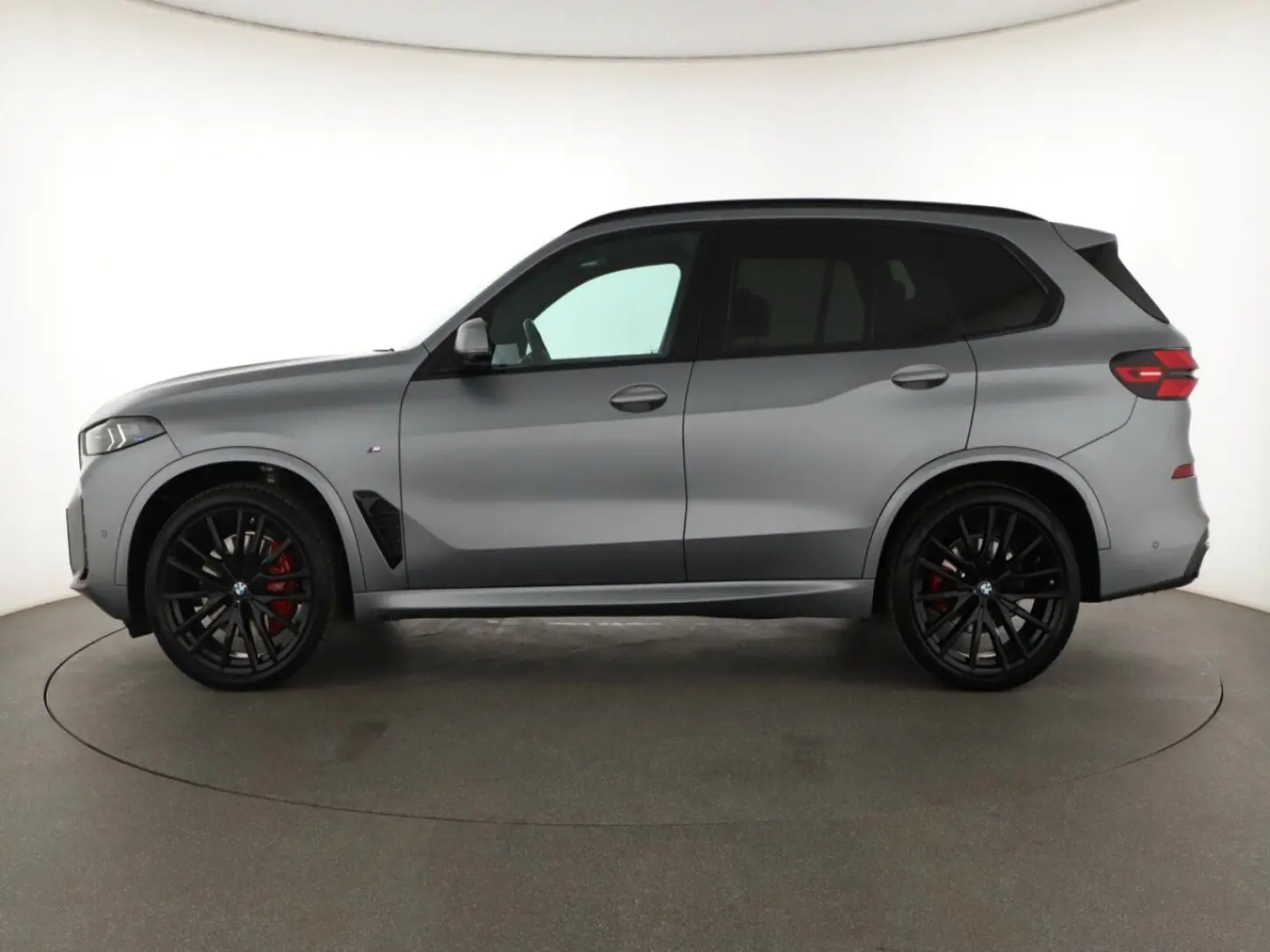 X5