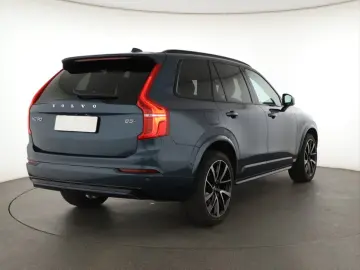 XC90