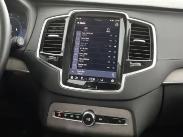 XC90