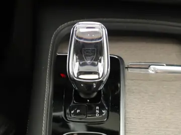 XC90