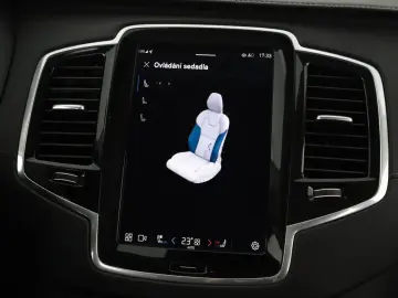 XC90