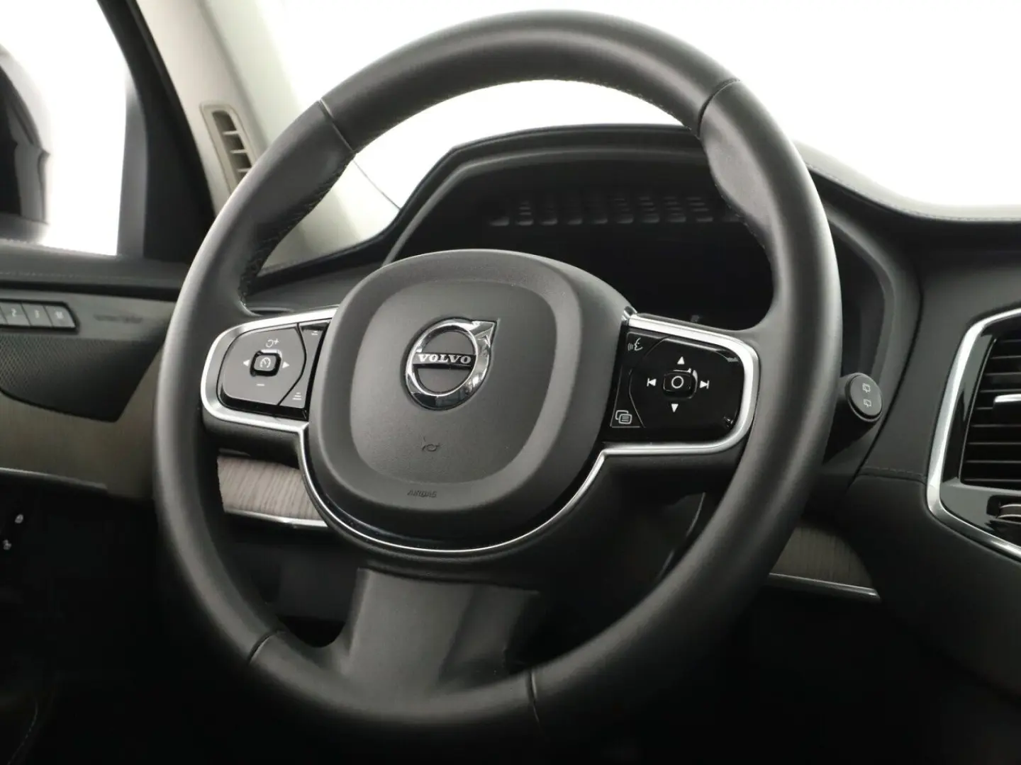XC90