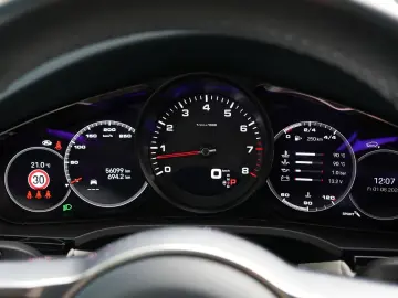 CAYENNE SPORTDESIGN-ACC-HINTERACHSL-AHK-22
