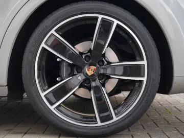 CAYENNE SPORTDESIGN-ACC-HINTERACHSL-AHK-22