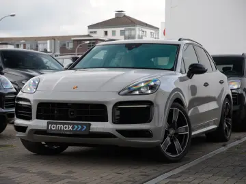 CAYENNE SPORTDESIGN-ACC-LUFTF.-PANO-AHK-22 -VOLL