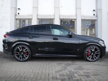 X6 xDrive30d M SPORT PRO-LUFTF.-PANO-CARBON-22M