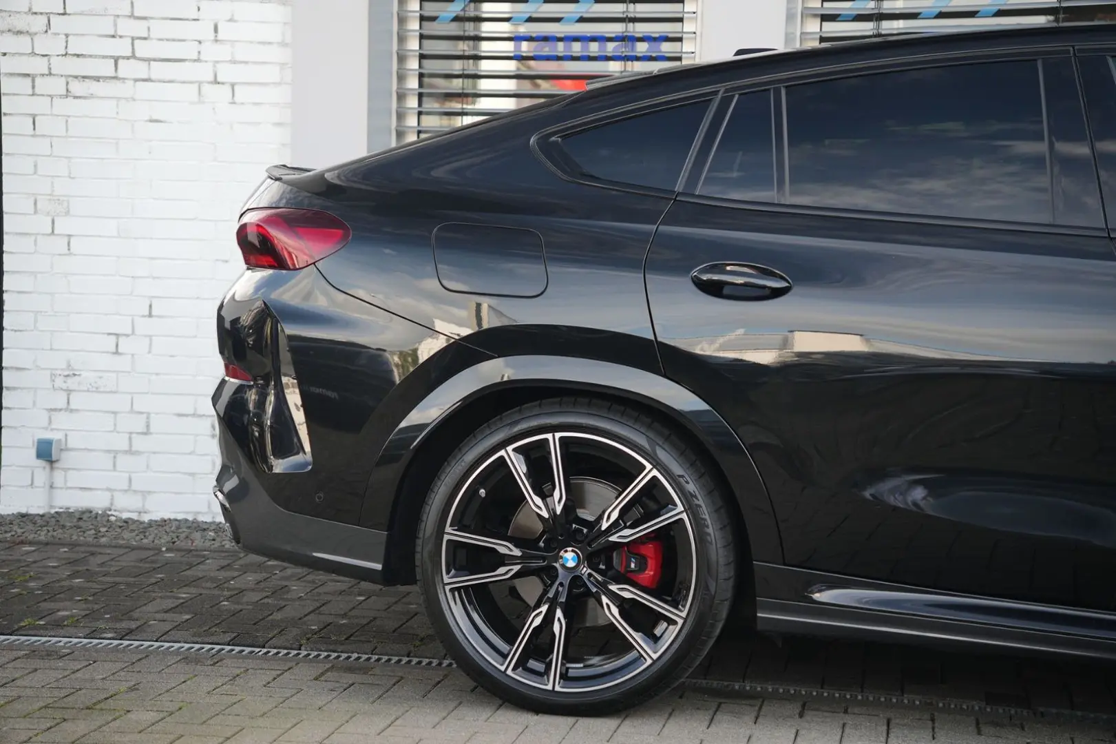 X6 xDrive30d M SPORT PRO-LUFTF.-PANO-CARBON-22M