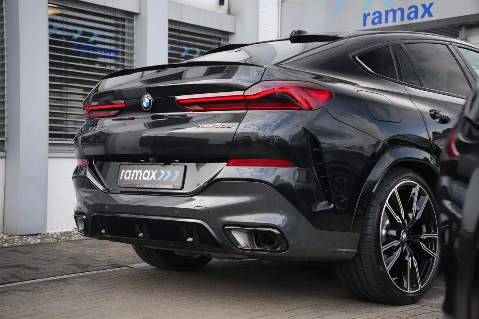 X6 xDrive30d M SPORT PRO-LUFTF.-PANO-CARBON-22M