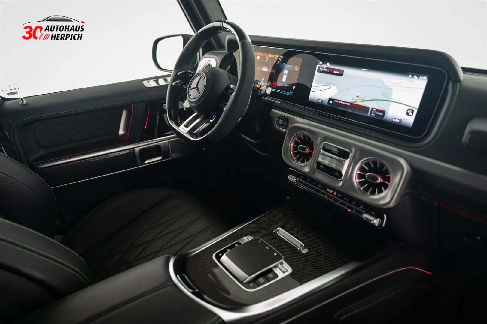 G 63 AMG Facelift Alien Green SUPERIOR Burmester