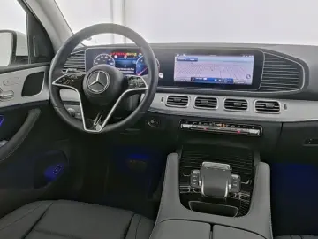 GLE 300 d 4M Advanved/Multibeam/Panorama-SD/AHK/