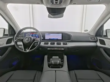 GLE 300 d 4M Advanved/Multibeam/Panorama-SD/AHK/