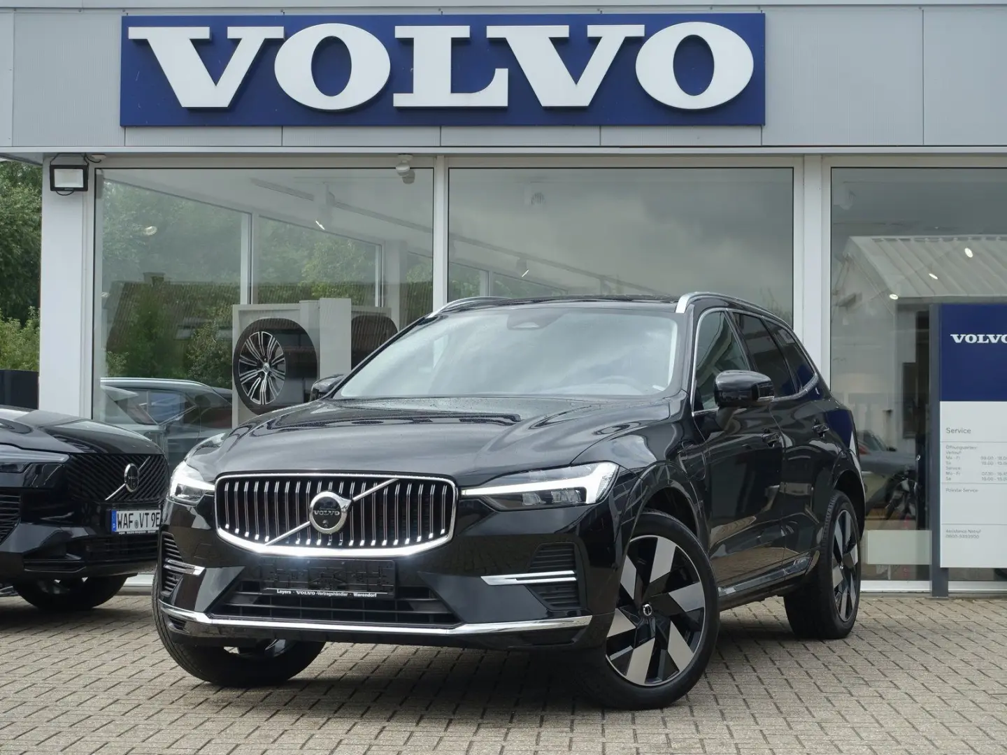 XC60 Recharge Plus Bright T8 AWD Pano/360°Cam/