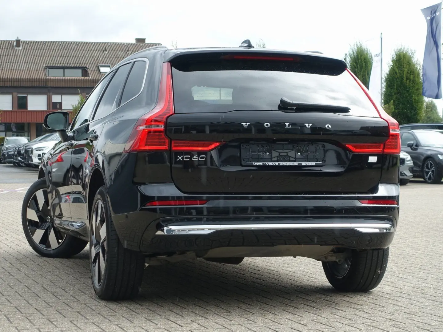 XC60 Recharge Plus Bright T8 AWD Pano/360°Cam/