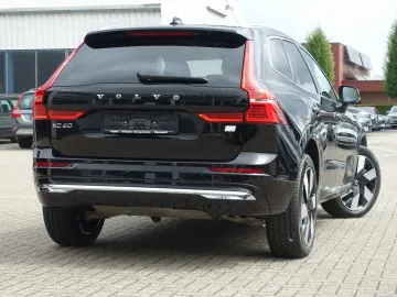 XC60 Recharge Plus Bright T8 AWD Pano/360°Cam/