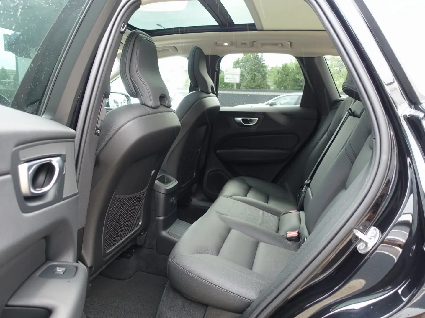 XC60 Recharge Plus Bright T8 AWD Pano/360°Cam/