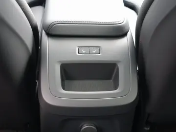 XC60 Recharge Plus Bright T8 AWD Pano/360°Cam/