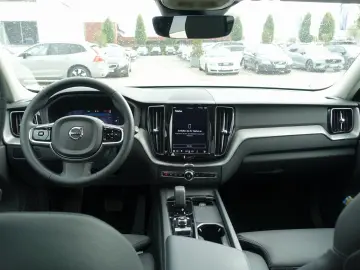 XC60 Recharge Plus Bright T8 AWD Pano/360°Cam/