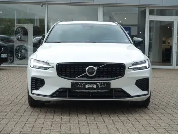 V60 T8 AWD Plug-in Hybrid/B&W/Lenkradhz./HeadUp