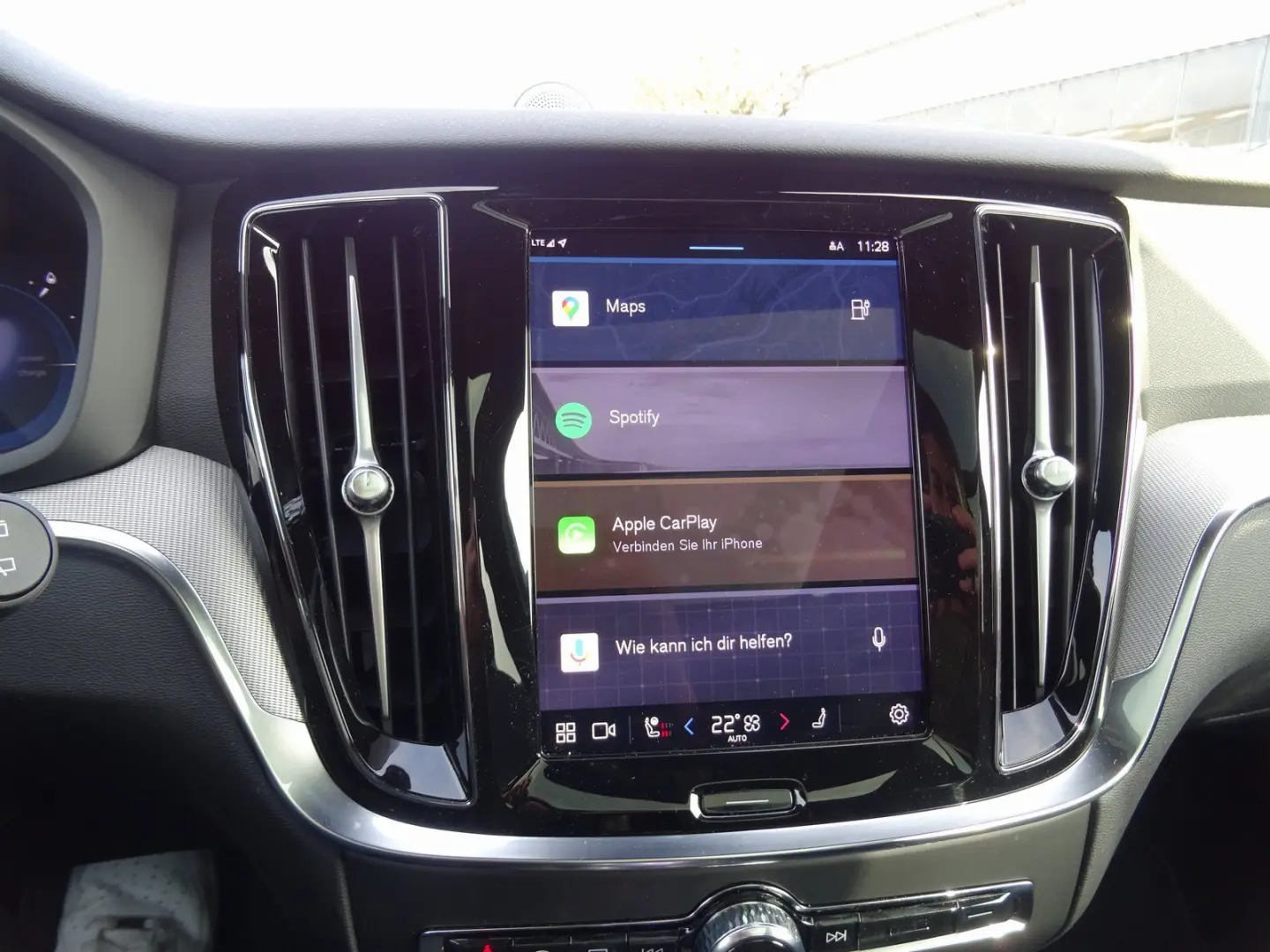 V60 T8 AWD Plug-in Hybrid/B&W/Lenkradhz./HeadUp