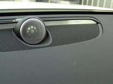 V60 T8 AWD Plug-in Hybrid/B&W/Lenkradhz./HeadUp