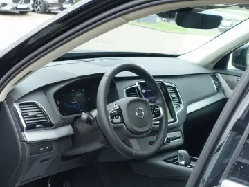 XC90 Ultra T8 AWD Plug-in Hybrid Pano/HeadUp/H&K