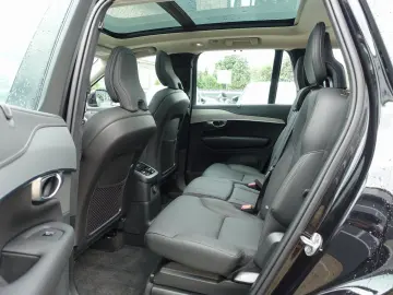 XC90 Ultra T8 AWD Plug-in Hybrid Pano/HeadUp/H&K