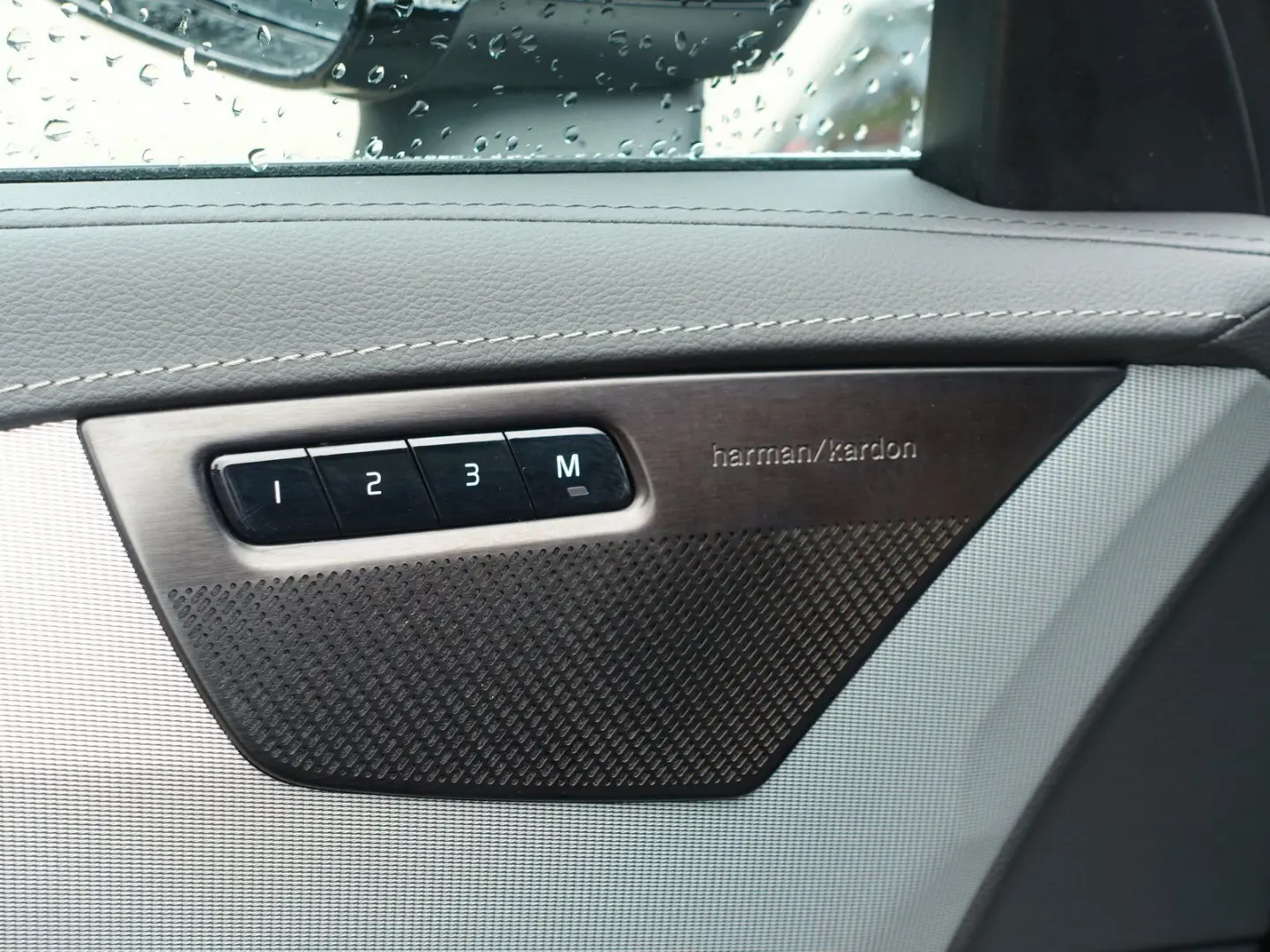 XC90 Ultra T8 AWD Plug-in Hybrid Pano/HeadUp/H&K