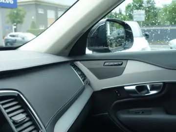XC90 Ultra T8 AWD Plug-in Hybrid Pano/HeadUp/H&K