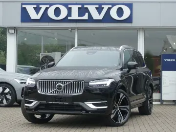 XC90 T8 AWD Plug-in Hybrid Pano AHK B&W Four-C