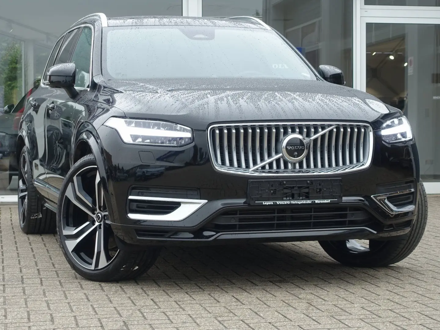 XC90 T8 AWD Plug-in Hybrid Pano/AHK/B&W/Four-C