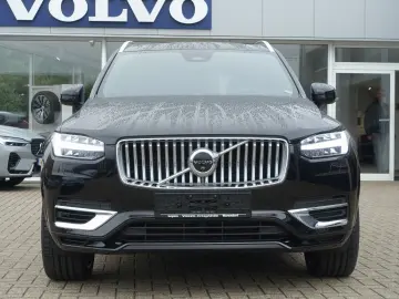 XC90 T8 AWD Plug-in Hybrid Pano/AHK/B&W/Four-C