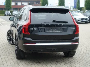 XC90 T8 AWD Plug-in Hybrid Pano/AHK/B&W/Four-C