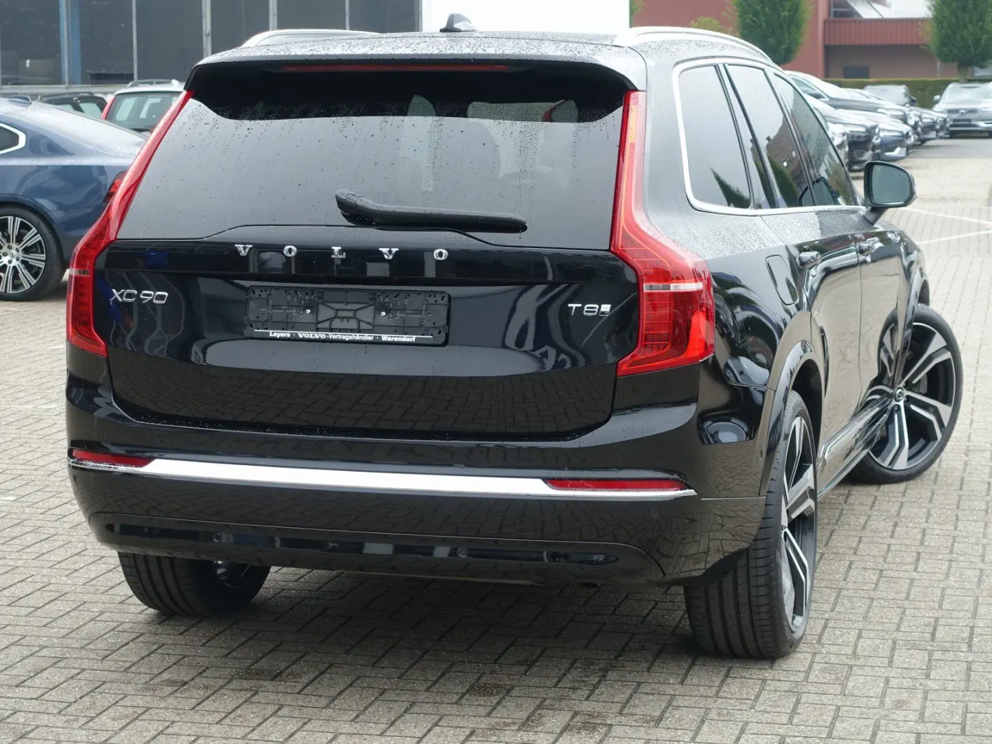 XC90 T8 AWD Plug-in Hybrid Pano/AHK/B&W/Four-C