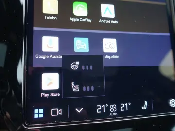 XC90 T8 AWD Plug-in Hybrid Pano/AHK/B&W/Four-C
