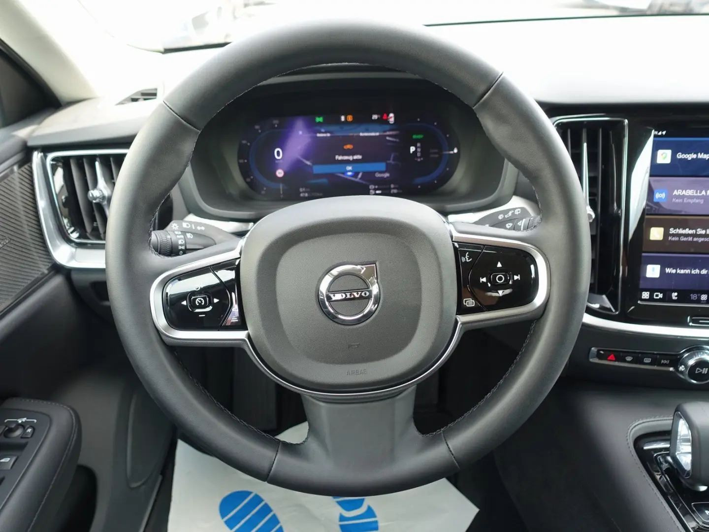 V60 Plus Dark T6 AWD Plug-in Hybrid KAMERA/BLIS