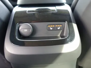 V60 Plus Dark T6 AWD Plug-in Hybrid KAMERA/BLIS